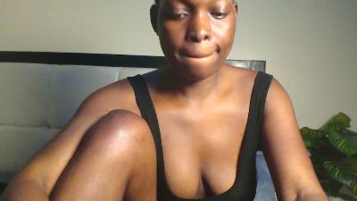 Verah2 live cam on Cam4