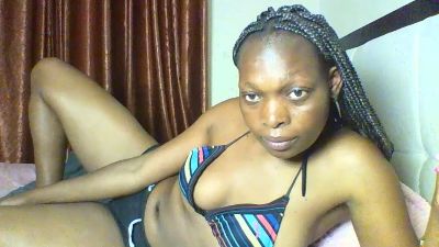 Verah2 live cam on Cam4