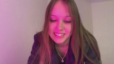VergieSmelcer live cam on Cam4