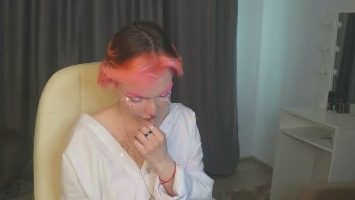 VernitaReon live cam on Cam4