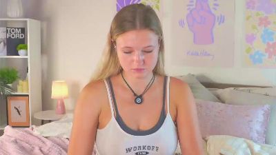 VeronaAshmore live cam on Cam4