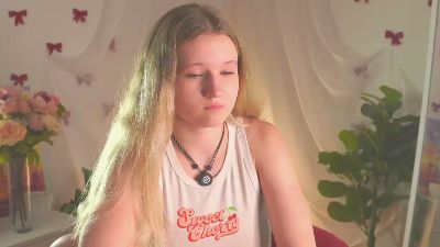 VeronaAshmore live cam on Cam4