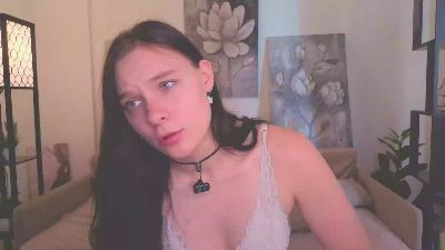 VeronaCarvell live cam on Cam4