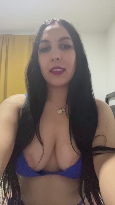 Veronicasofia live cam on Cam4
