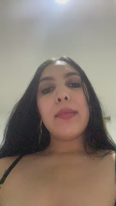 Veronicasofia live cam on Cam4
