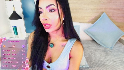 Veronikali live cam on Cam4