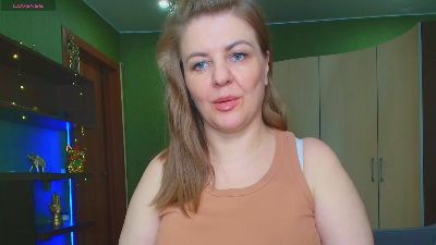 VeronnikaG live cam on Cam4