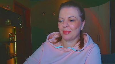 VeronnikaG live cam on Cam4