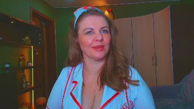 VeronnikaG live cam on Cam4