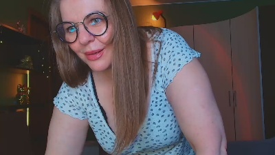 VeronnikaG live cam on Cam4