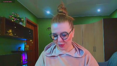 VeronnikaG live cam on Cam4