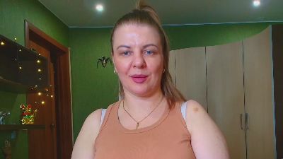 VeronnikaG live cam on Cam4