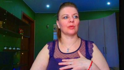VeronnikaG live cam on Cam4