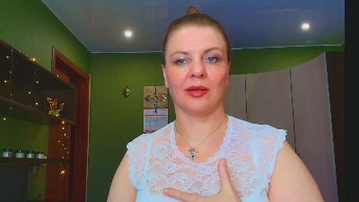 VeronnikaG live cam on Cam4