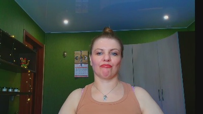 VeronnikaG live cam on Cam4