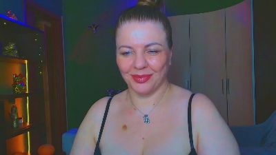 VeronnikaG live cam on Cam4
