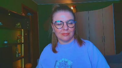 VeronnikaG live cam on Cam4