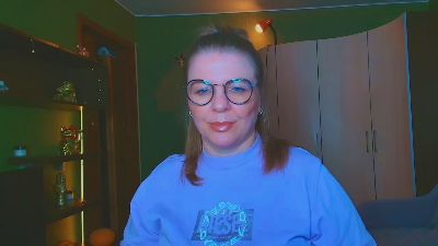 VeronnikaG live cam on Cam4
