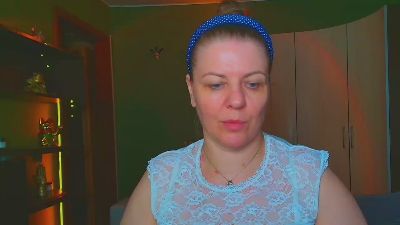 VeronnikaG live cam on Cam4