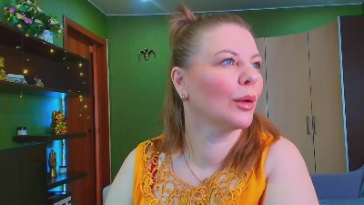 VeronnikaG live cam on Cam4