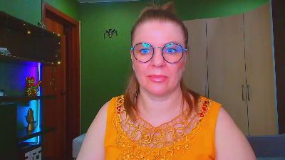 VeronnikaG live cam on Cam4