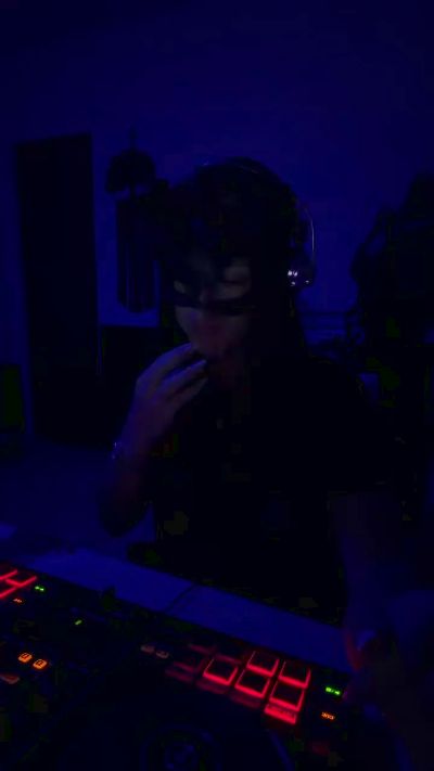 VersaoProibida live cam on Cam4