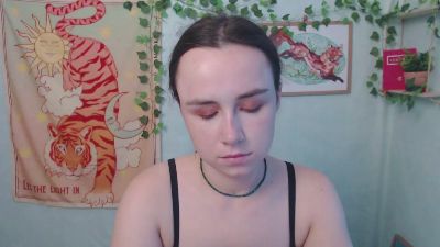 Very_Shy_Girl live cam on Cam4