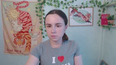 Very_Shy_Girl live cam on Cam4
