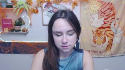 Very_Shy_Girl live cam on Cam4