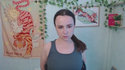 Very_Shy_Girl live cam on Cam4