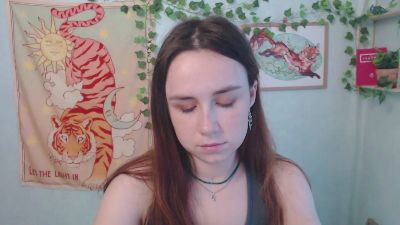 Very_Shy_Girl live cam on Cam4