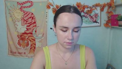 Very_Shy_Girl live cam on Cam4