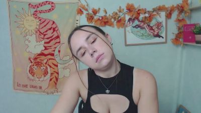 Very_Shy_Girl live cam on Cam4