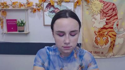 Very_Shy_Girl live cam on Cam4