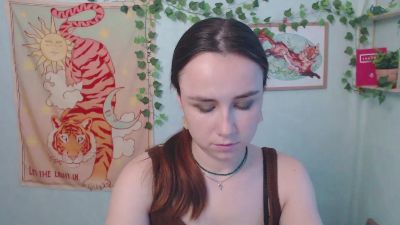 Very_Shy_Girl live cam on Cam4