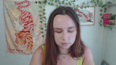 Very_Shy_Girl live cam on Cam4