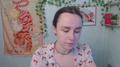 Very_Shy_Girl live cam on Cam4