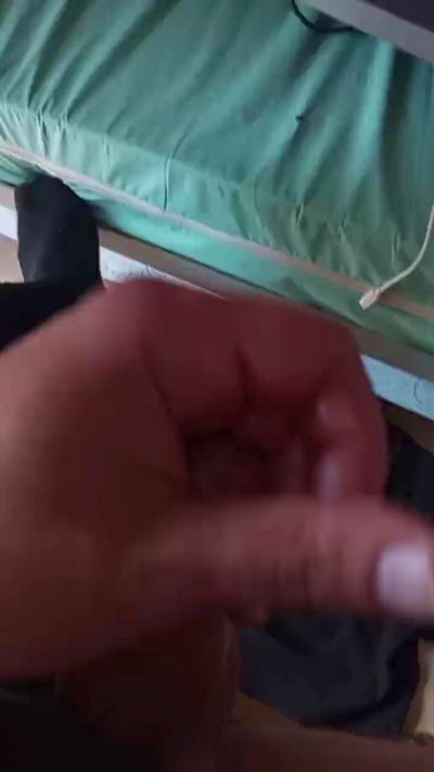 Profile and Statistics for Veusty90 on Cam4