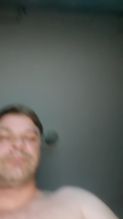 VibeMeHard live cam on Cam4
