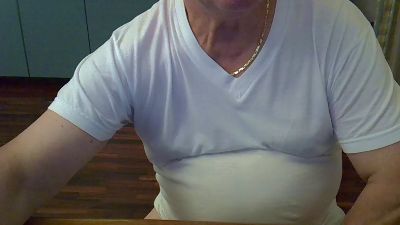 Vibra3 live cam on Cam4