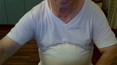 Vibra3 live cam on Cam4