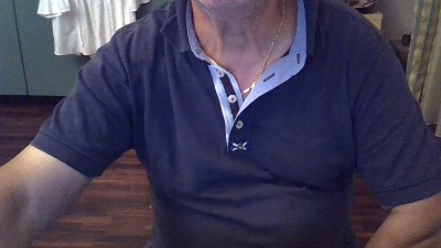 Vibra3 live cam on Cam4