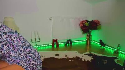 ViciousSiren live cam on Cam4
