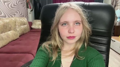 VickiLehtinen live cam on Cam4
