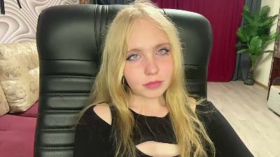 VickiLehtinen live cam on Cam4