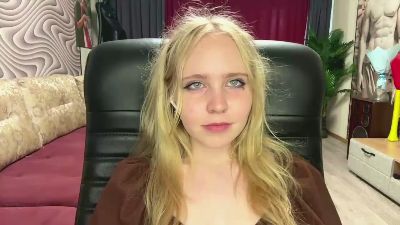 VickiLehtinen live cam on Cam4