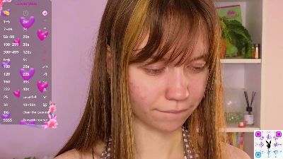 Vicki_Turner live cam on Cam4