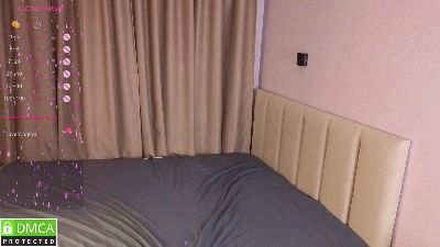 Vicki_Turner live cam on Cam4