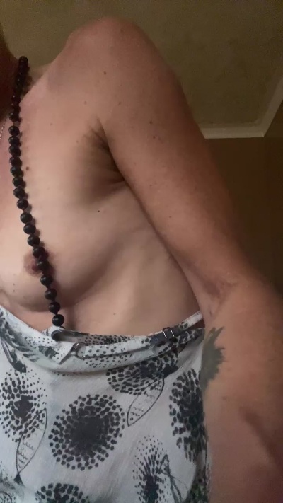 VickyCharm live cam on Cam4