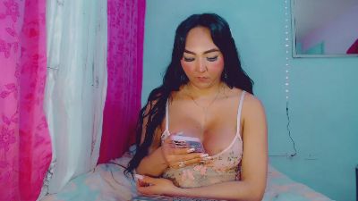 VickyGill live cam on Cam4